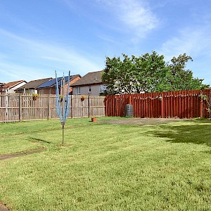 23 Kirklands Park Crescent, Kirkliston, EH29 9EP