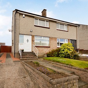 105 Pitcorthie Drive, Dunfermline, KY11 8AL