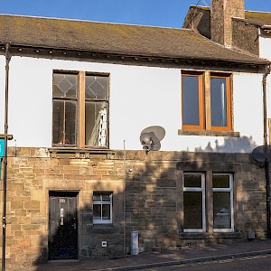 30a Lower flat, Townhill Road, KY12 0QX